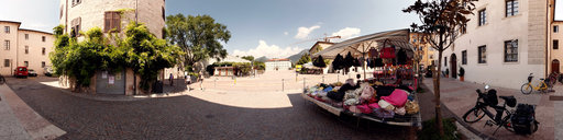 Torrione Madruzziano e Palazzo della Curia a Trento (Sudtirol)