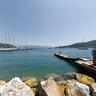 distributore al porto di Portovenere
