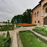 Mogosoaia Palace - The garden and the lake
