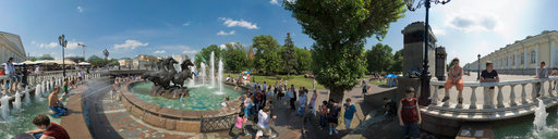 Heat in Alexander Garden