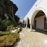 Ekatontapiliani exterior