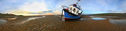 Meols Boat Cube Equi Equi