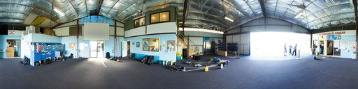 Dropzone Byron Hangar