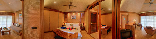 Overwater Bungalow #525 : The Room