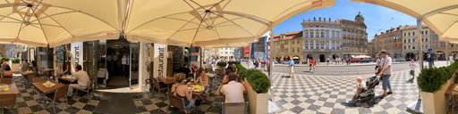 Square - Malostranska Kavarna