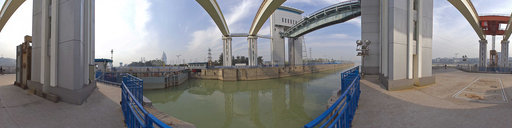 Yichang Gezhou Dam - 2nd sluice upstream