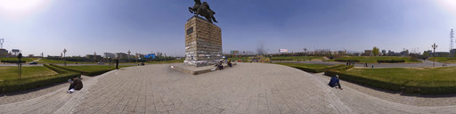 Beijing Changping rotary island - Li Zicheng looks like