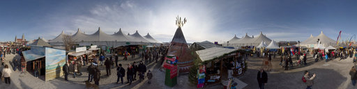 Tollwood Christmas Market, Tipi