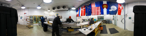Cutting ice in NICL (24 Feb 09 1206)