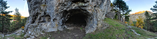 Short after exiting the Women's Cave in Baia de Fier