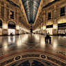 Galleria by night a Milano