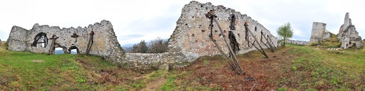 Castle Čachtice north wall