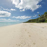 Ouvea Tour Paradis Beach Walk