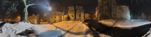 frydek-mistek-zamecky-park-v-noci-01