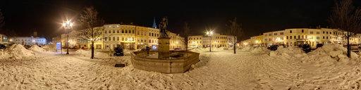 frydek-mistek-zamecke-namesti-v-noci