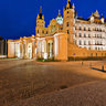 Schloss Schwerin am Abend