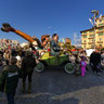 Viareggio Carnival: Ridere per Vivere