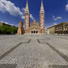 Dom Square