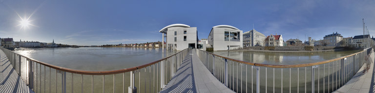 5 Reykjavik City Hall Bridge