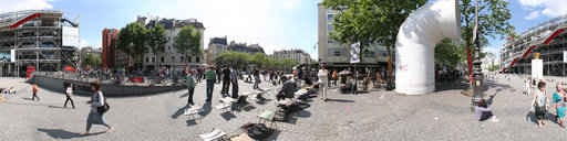 Artists on the place Georges Pompidou